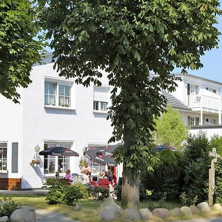 Aparthotel Saatmann Garni Ahrenshoop Exterior foto